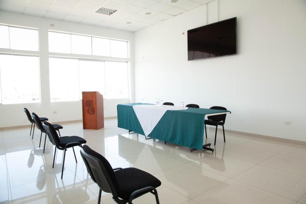 Holiday Suites Tacna Dış mekan fotoğraf