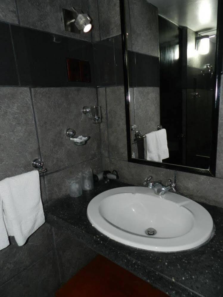 Holiday Suites Tacna Dış mekan fotoğraf